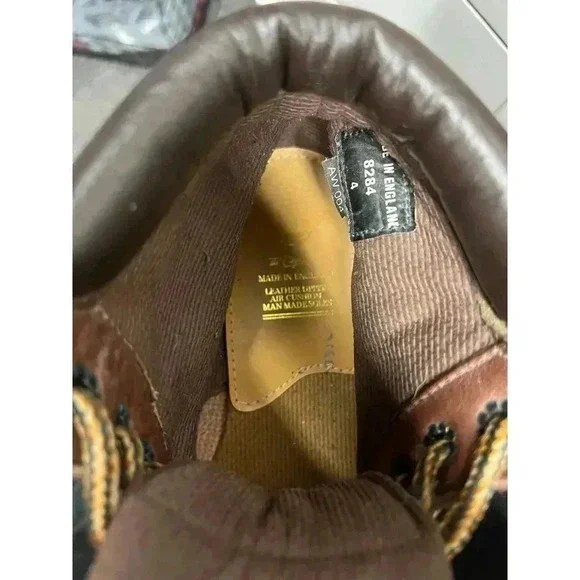 Dr. Martens Brown Leather Combat Boots made in England Size 6 woman’s 4 men’s - Picture 4 of 13